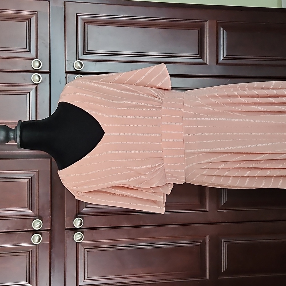 Julian Taylor Pink V Neck Short Sleeve Midi Dress 14